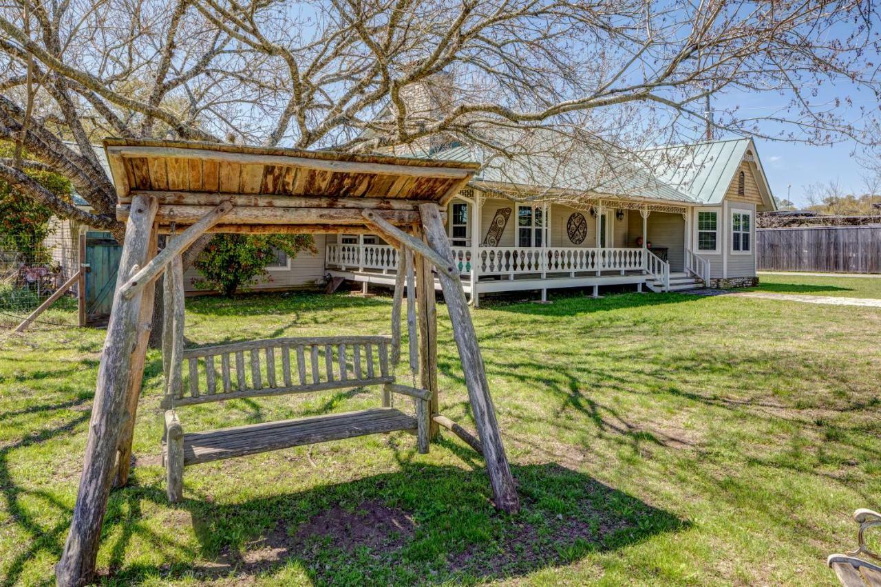 Camp Lucy Hotel Dripping Springs Eksteriør billede